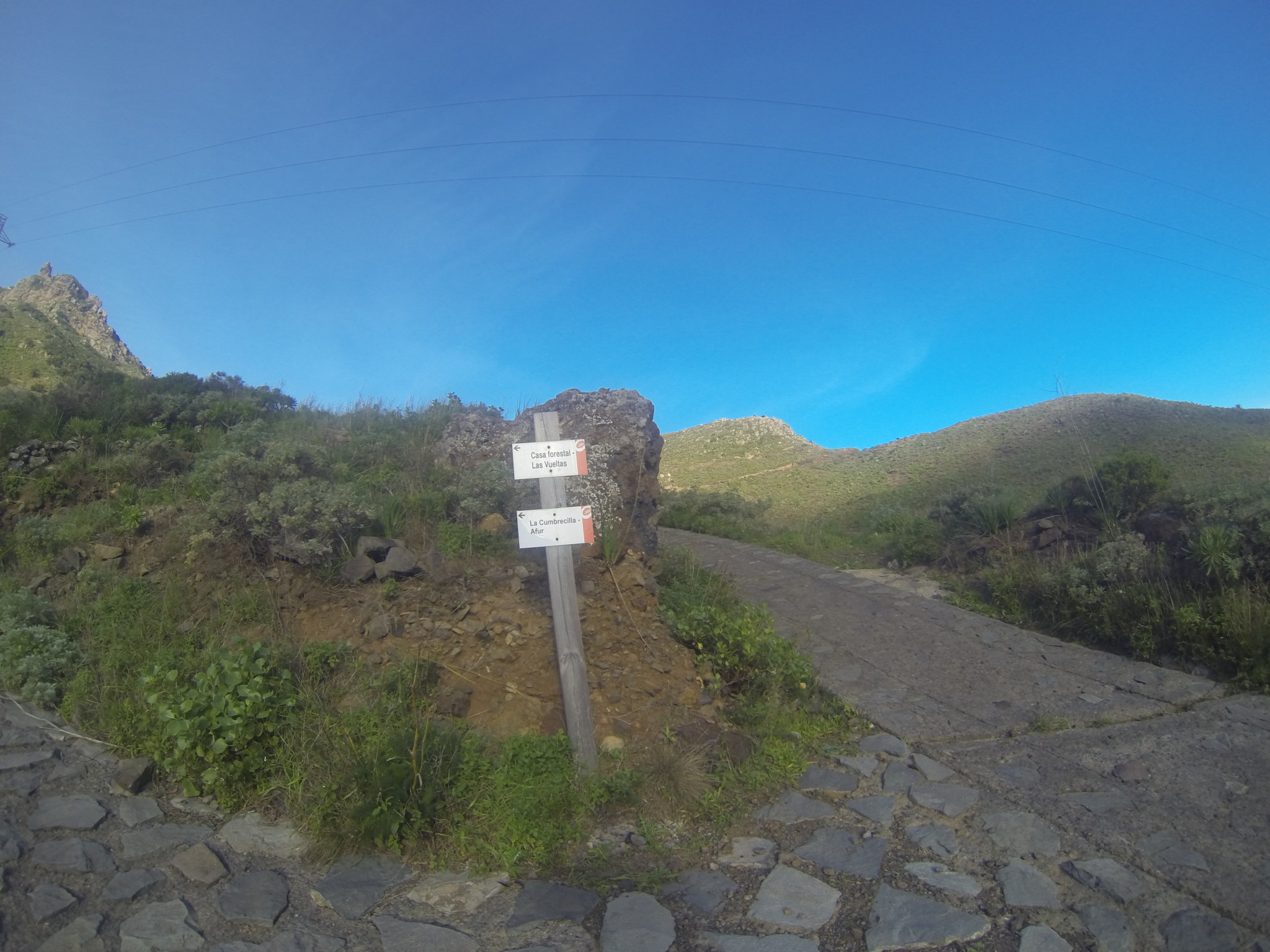 Detalle inicio sendero a La Cumbrecilla (altos de Taganana)