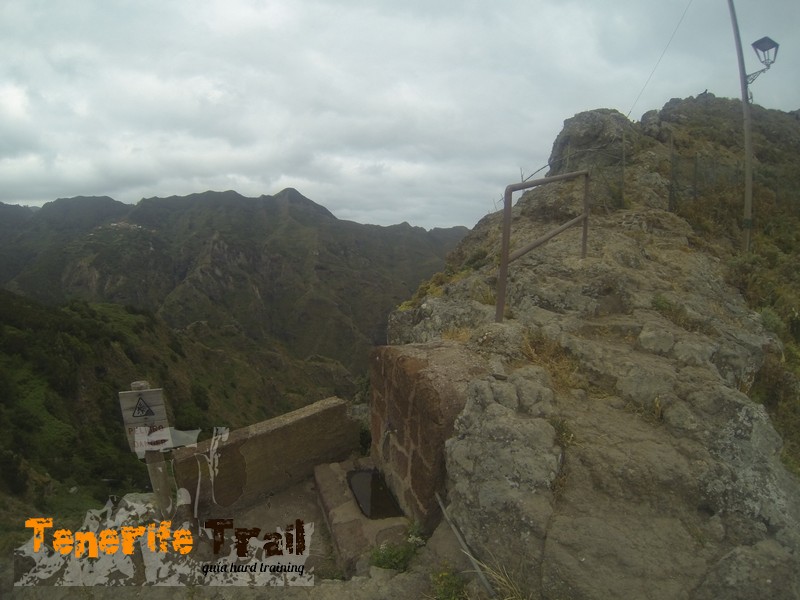 Punto de agua destino al Roque de Taborno (de frente)