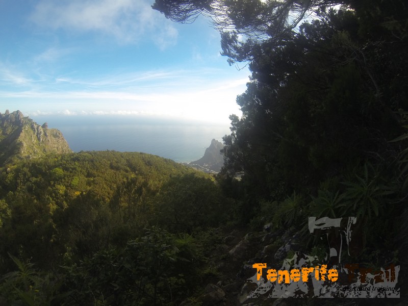 Sendero destino a La Cumbrecilla, vistas