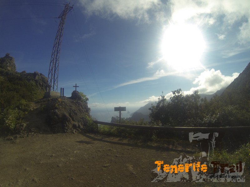 La Cumbrecilla (confluencia sendero que viene de Taganana)