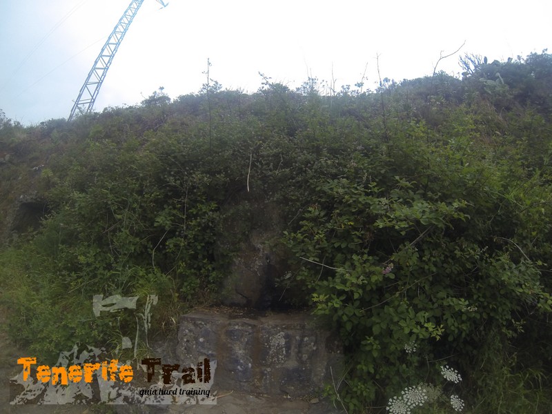Punto de aguan intersección sendero Carboneras con Cruz del Carmen-Punta del Hidalgo